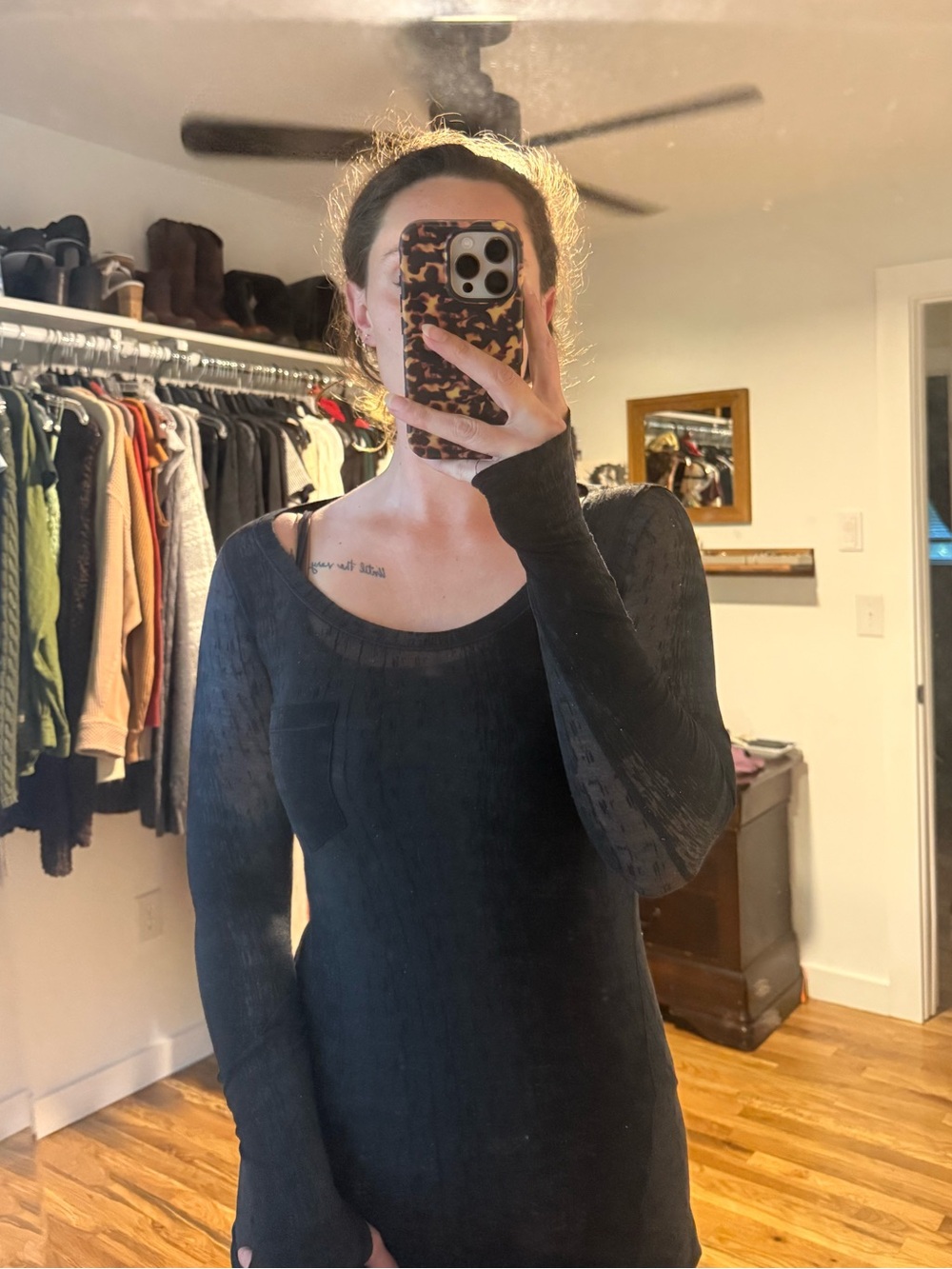 lululemon athletica Black Long-Sleeve Scoop Neck Top